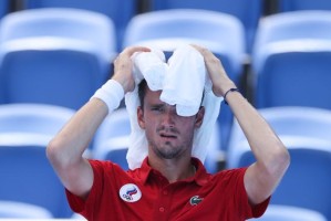 开云官网-为球员出头，德约为奥运网球赛事“降温”