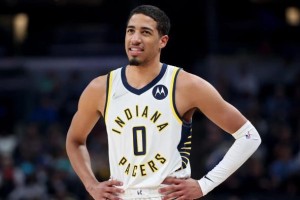 全场9分硬解能力太弱 哈利伯顿神奇不再被高估？