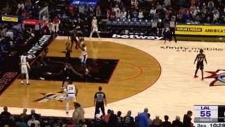 找回手感！老詹杀油漆区秀中投连得4分 拉出来飙三分也有