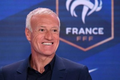 开云App-德尚：世界杯决赛中，法国队至少5人不应首发