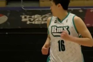 kaiyun-嚯！杨瀚森14+17板！50%！我好像真的看到未来了|NBA|杨翰森|篮板|nba|波特兰开拓者队_新浪体育_新浪新闻